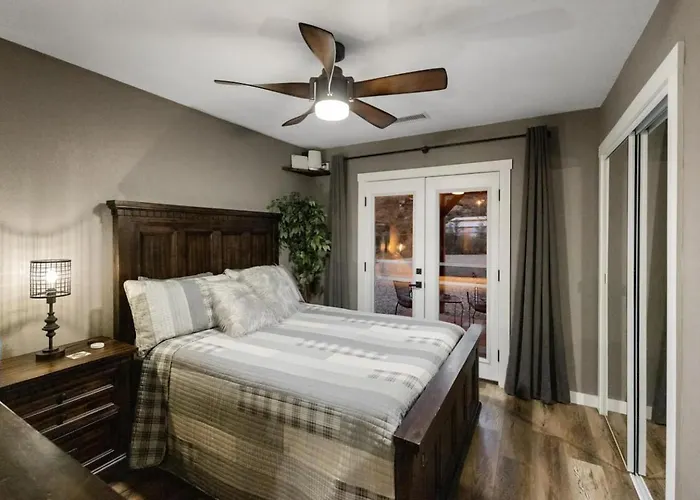 Lynx Lux 6-br Housesleeps 22hot Tubgame Rm Holiday home Prescott