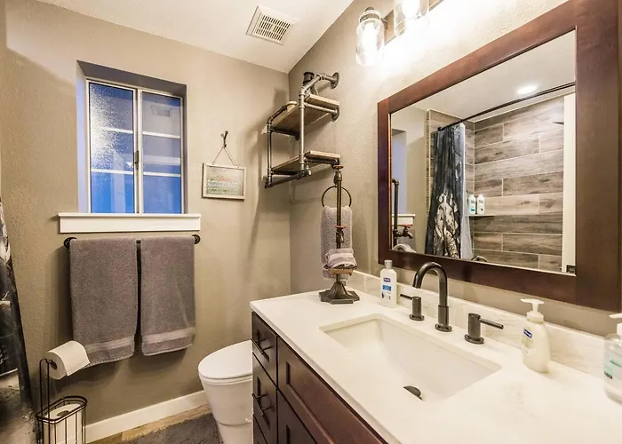 Lynx Lux 6-br Housesleeps 22hot Tubgame Rm Holiday home Prescott