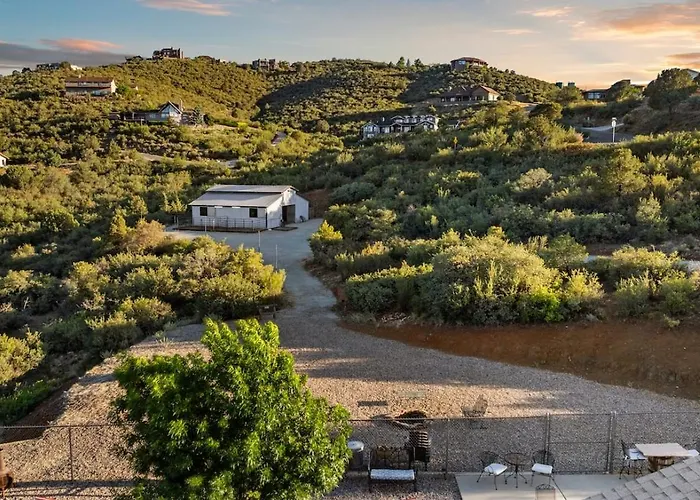 Lynx Lux 6-br Housesleeps 22hot Tubgame Rm Holiday home Prescott